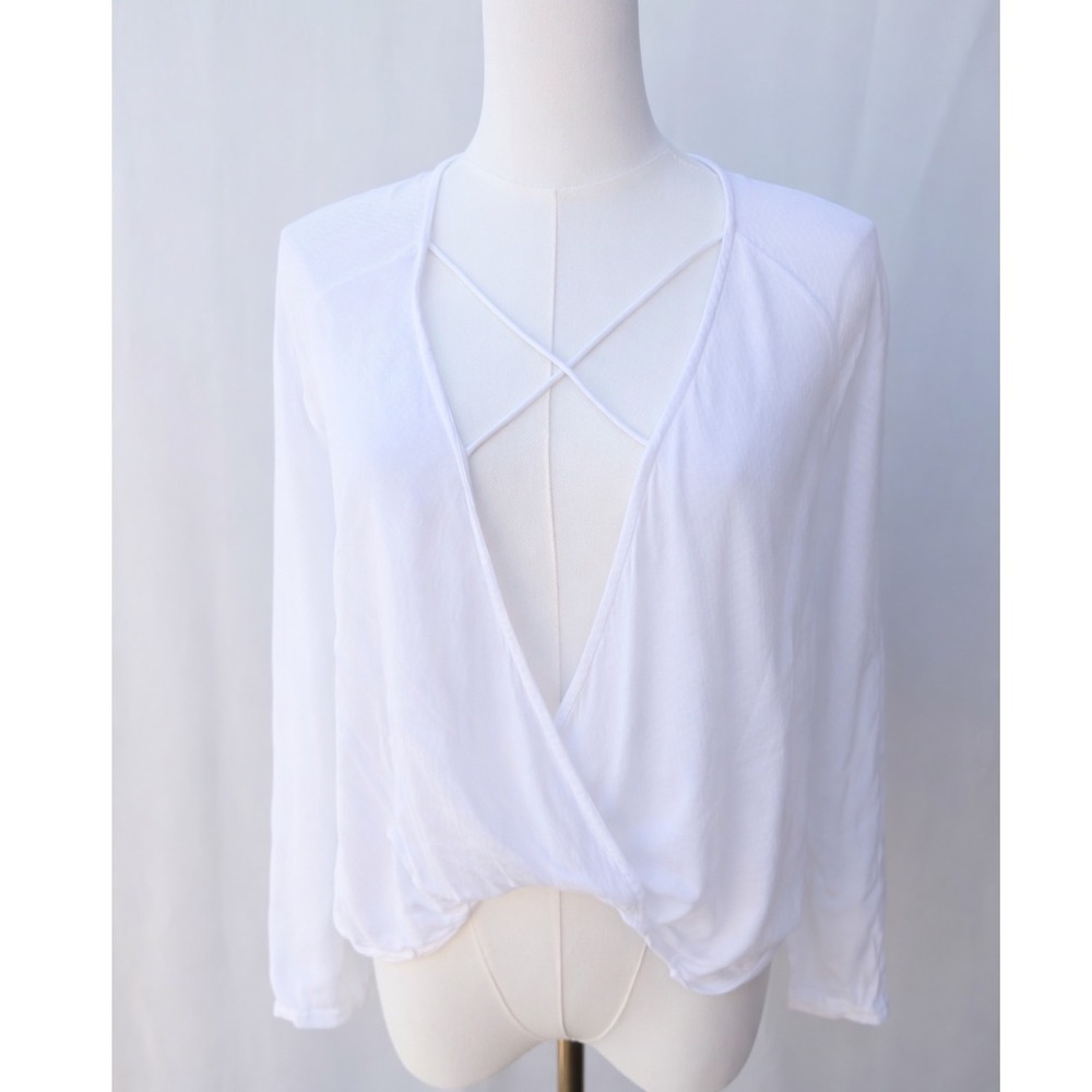 Silence + Noise White Cross Strap V-Neck Blouse XS Urban Outfitters